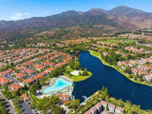 17 Calle De Vida , Rancho Santa Margarita, CA