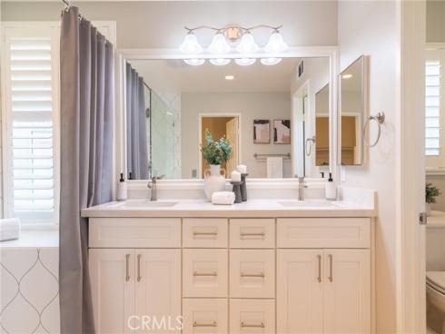 30 Valeroso , Rancho Santa Margarita, CA