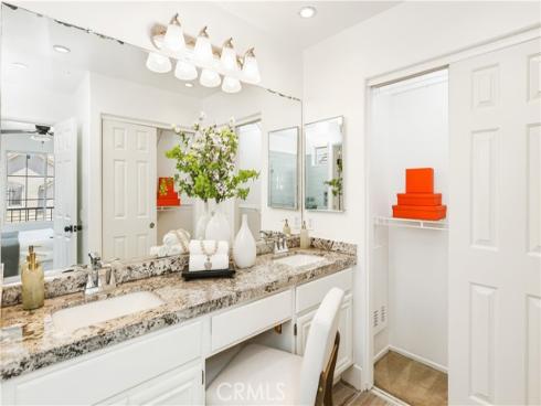 26 Bloomfield Lane , Rancho Santa Margarita, CA