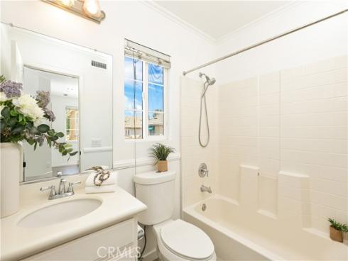 26 Bloomfield Lane , Rancho Santa Margarita, CA
