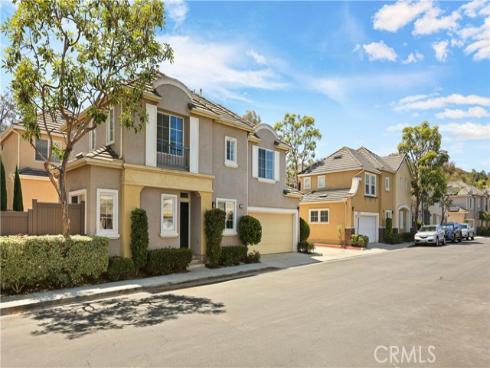 26 Bloomfield Lane , Rancho Santa Margarita, CA
