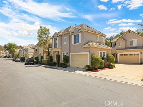 26 Bloomfield Lane , Rancho Santa Margarita, CA