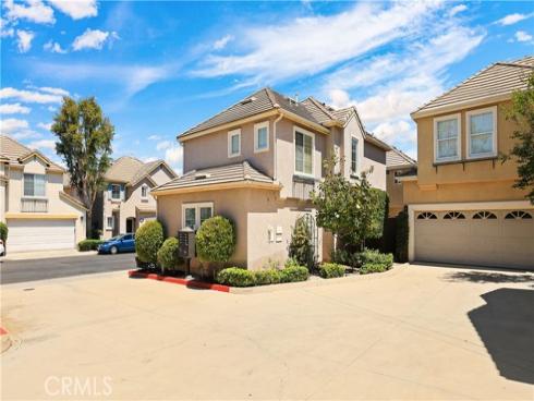 26 Bloomfield Lane , Rancho Santa Margarita, CA