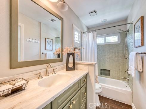 4 Field Point , Rancho Santa Margarita, CA
