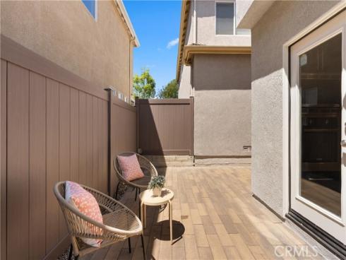 15 Poppyfield , Rancho Santa Margarita, CA
