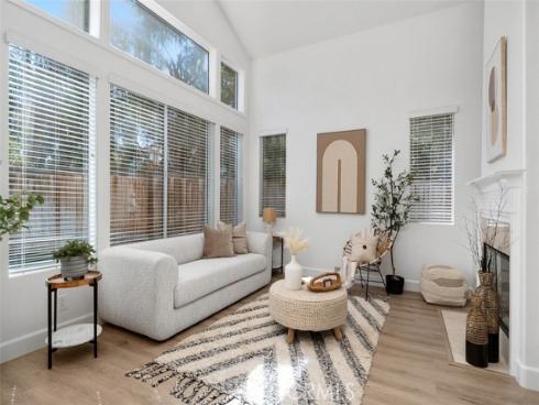 56 Acorn Ridge , Rancho Santa Margarita, CA