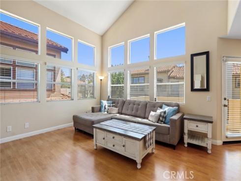 73 Camino Del Oro , Rancho Santa Margarita, CA