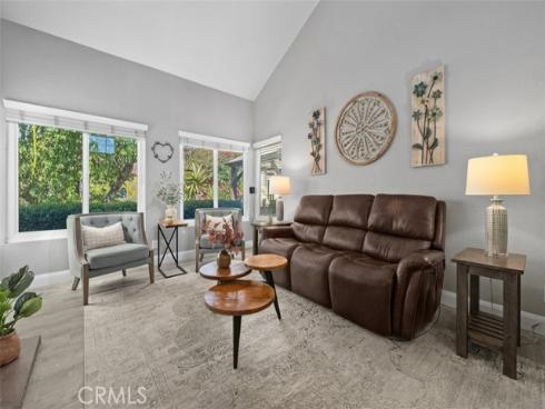 18 Las Piedras , Rancho Santa Margarita, CA