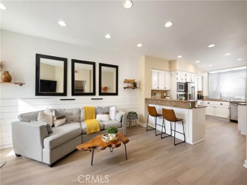 48  Calle Del Norte  , Rancho Santa Margarita, CA