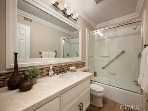 33 Calle Del Norte , Rancho Santa Margarita, CA