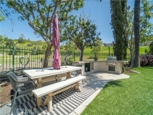 11  Willowglade  , Rancho Santa Margarita, CA
