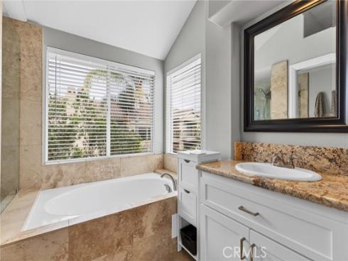 149  Encantado  , Rancho Santa Margarita, CA