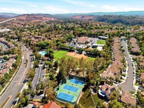 36 Berlamo , Rancho Santa Margarita, CA