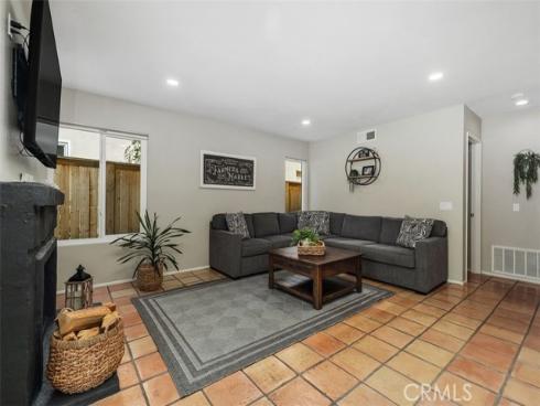 29  Raposa  , Rancho Santa Margarita, CA