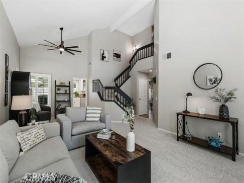 29  Raposa  , Rancho Santa Margarita, CA