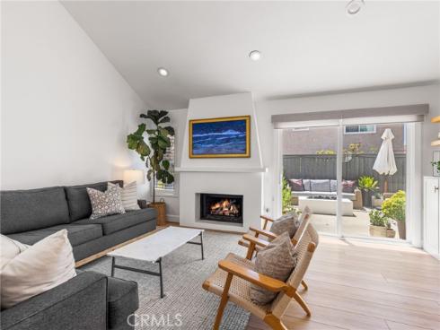 16 Calle Larspur , Rancho Santa Margarita, CA