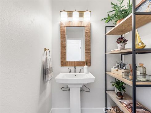 16 Calle Larspur , Rancho Santa Margarita, CA