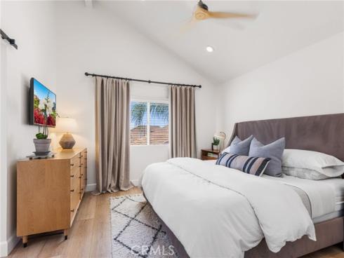 16 Calle Larspur , Rancho Santa Margarita, CA