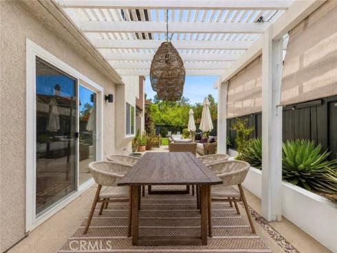 16 Calle Larspur , Rancho Santa Margarita, CA
