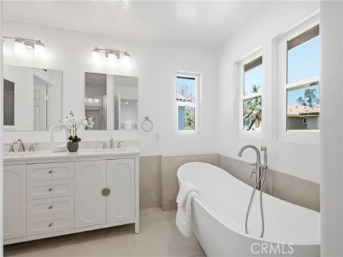 4 Via Jacinto , Rancho Santa Margarita, CA