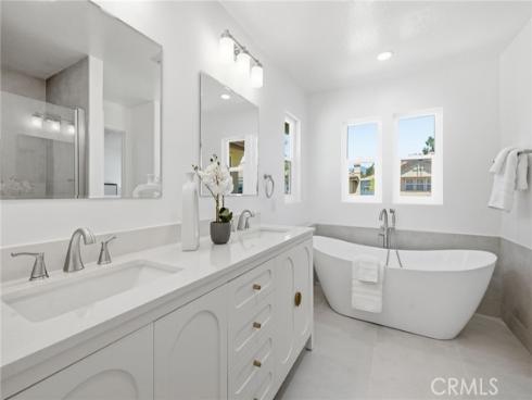4 Via Jacinto , Rancho Santa Margarita, CA