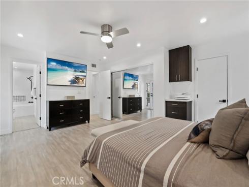 3001  Bostonian   Drive, Rossmoor, CA