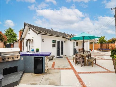 3001  Bostonian   Drive, Rossmoor, CA