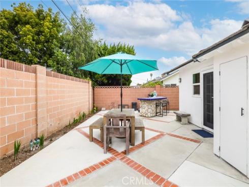 3001  Bostonian   Drive, Rossmoor, CA