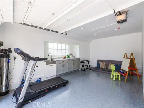 3001  Bostonian   Drive, Rossmoor, CA