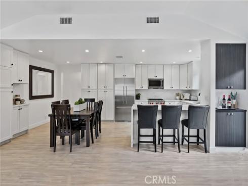 3001  Bostonian   Drive, Rossmoor, CA