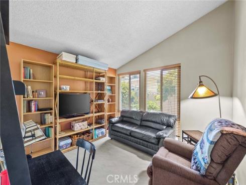 3041 Ruth Elaine Drive, Rossmoor, CA