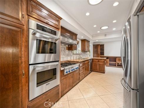 2621 Woodstock Road, Rossmoor, CA