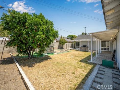 2621 Woodstock Road, Rossmoor, CA