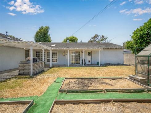 2621 Woodstock Road, Rossmoor, CA