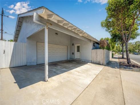 2621  Woodstock   Road, Rossmoor, CA