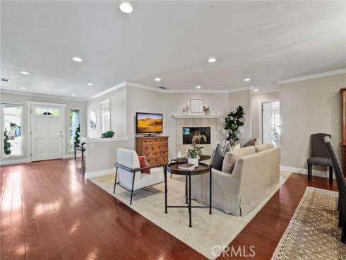 12752  Oak Way   Drive, Rossmoor, CA