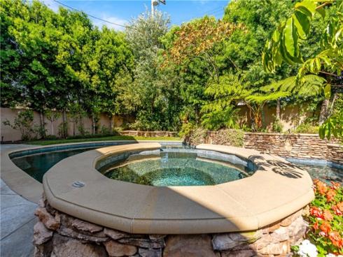 12592  Argyle   Drive, Rossmoor, CA