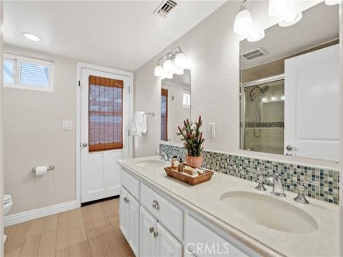 3232 Copa De Oro Drive, Rossmoor, CA