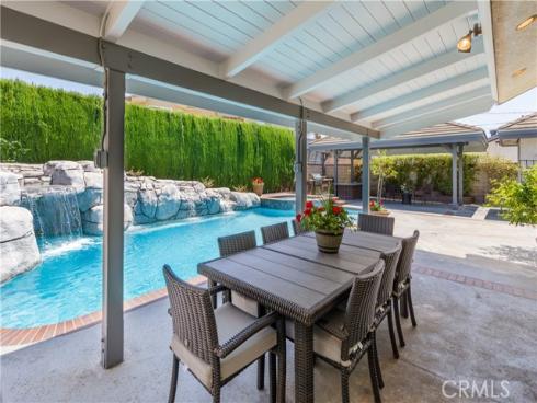 3262  Bostonian   Drive, Rossmoor, CA