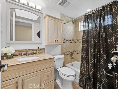 2682 Oak Knoll Drive, Rossmoor, CA