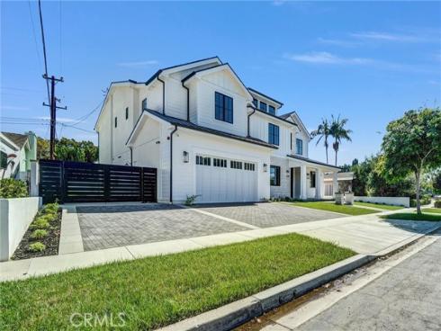 3312 Kenilworth Drive