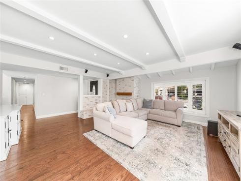 11211 Martha Ann Drive, Rossmoor, CA