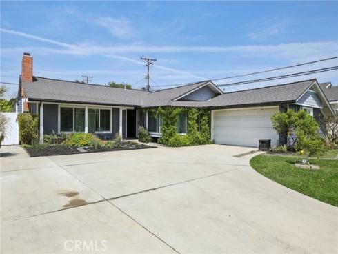 3251 Woodstock Road , Rossmoor, CA