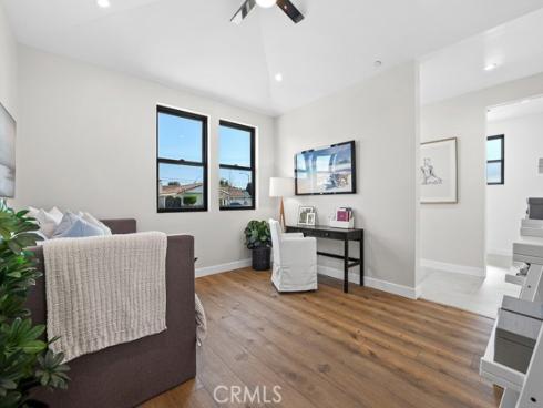 11221 Davenport Road, Rossmoor, CA