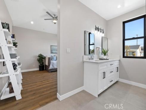 11221 Davenport Road, Rossmoor, CA