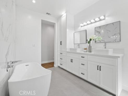 11221 Davenport Road, Rossmoor, CA