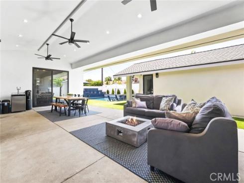 11221 Davenport Road, Rossmoor, CA