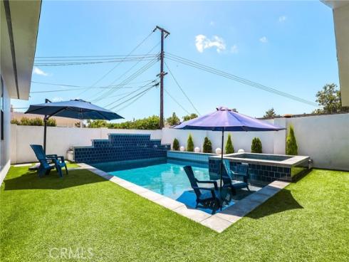 11221 Davenport Road, Rossmoor, CA