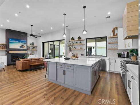 11221 Davenport Road, Rossmoor, CA