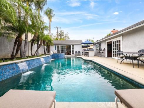 12852  Foster Road  , Rossmoor, CA